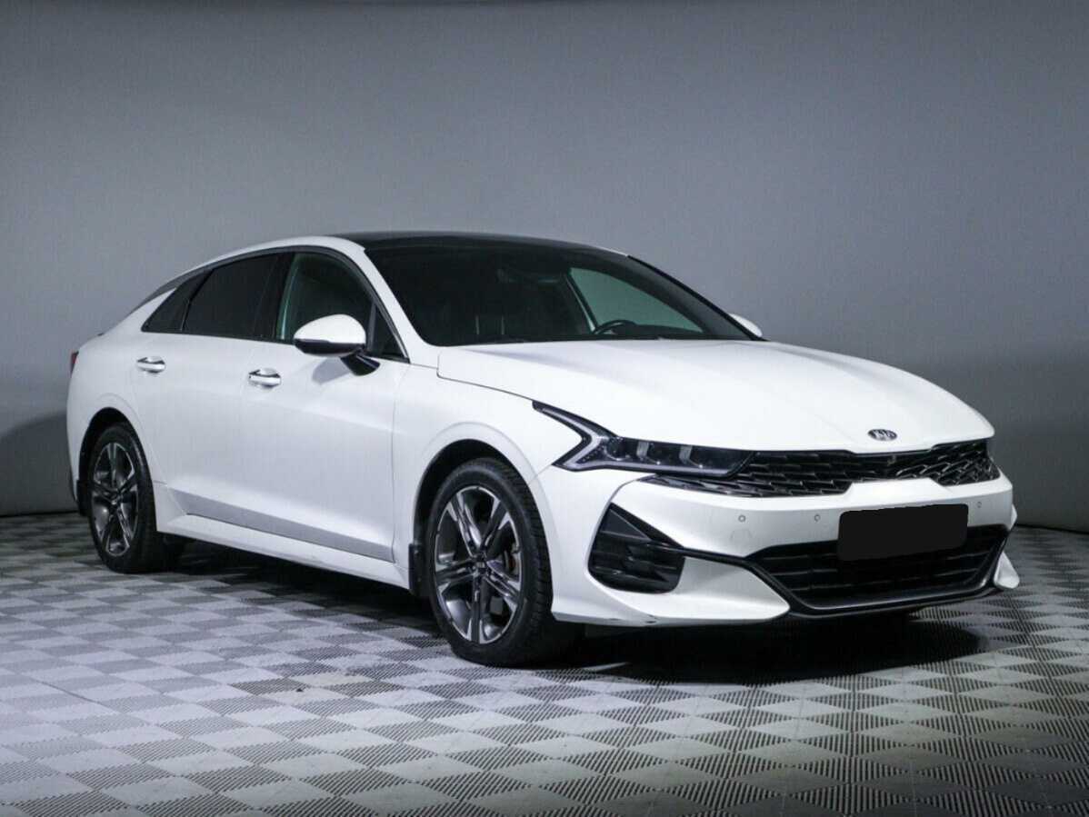 Kia K5 2021 года с пробегом. Фото: #2