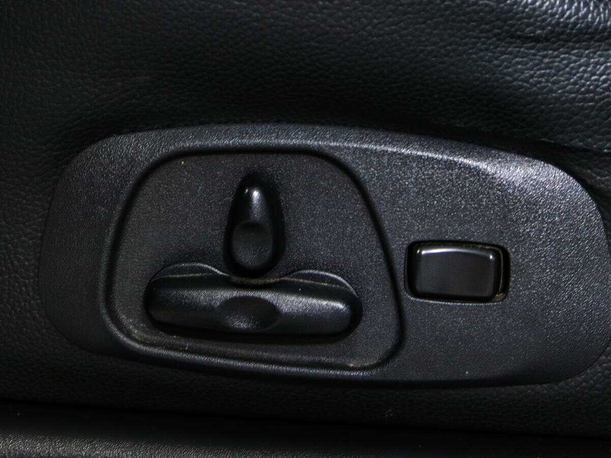 Mitsubishi Pajero 2014 года с пробегом. Фото: #14