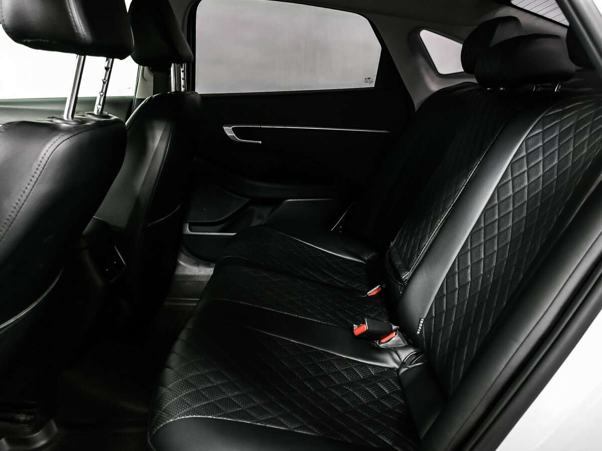 Hyundai Sonata 2020 года с пробегом. Фото: #12