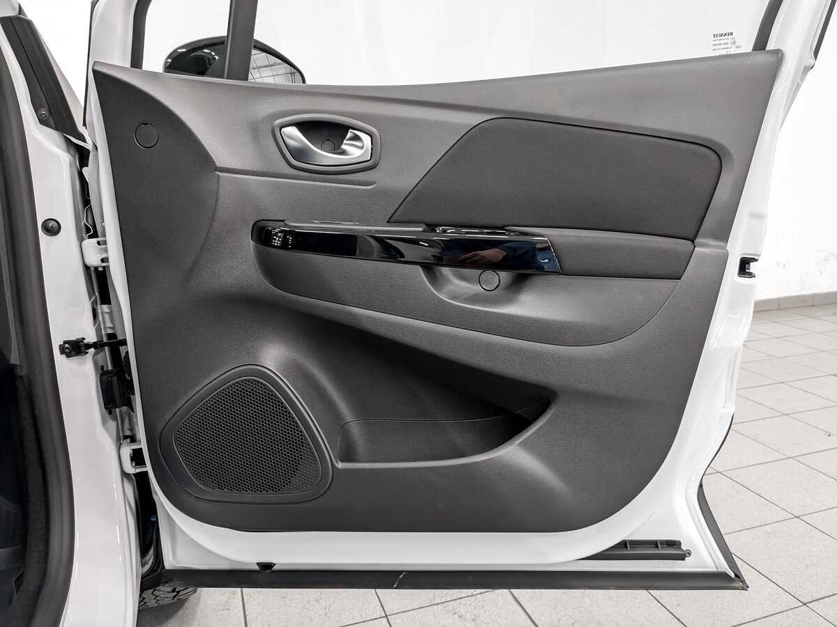 Renault Kaptur 2021 года с пробегом. Фото: #23