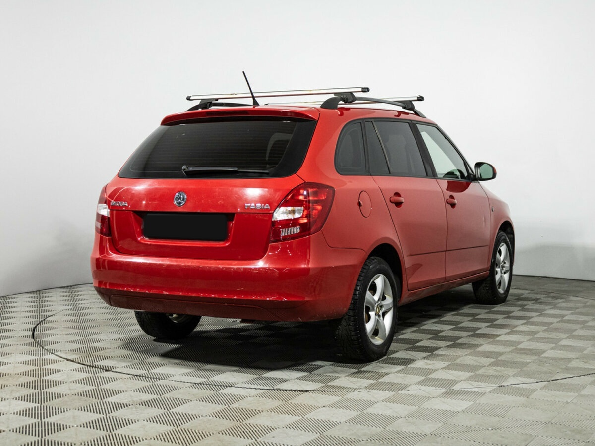 Skoda Fabia 2014 года с пробегом. Фото: #3