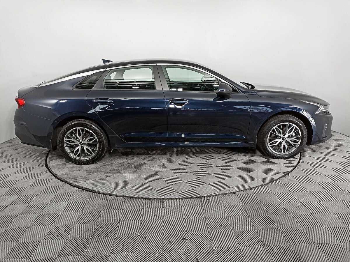 Kia K5 2021 года с пробегом. Фото: #3