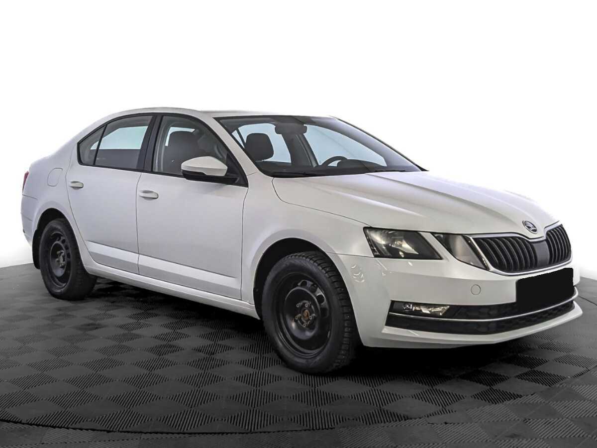 Skoda Octavia 2019 года с пробегом. Фото: #2