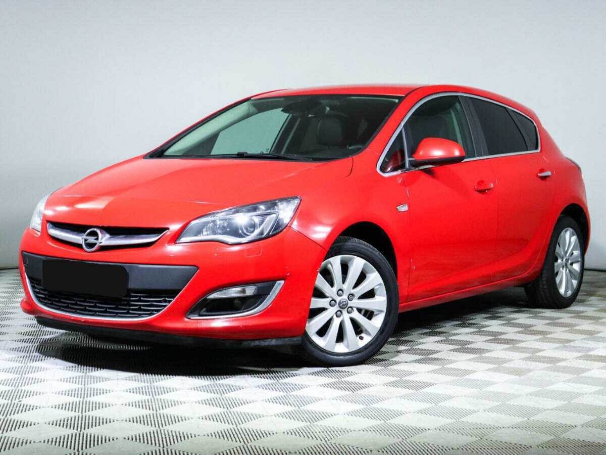 Opel Astra 2012 года с пробегом. Посмотреть фото