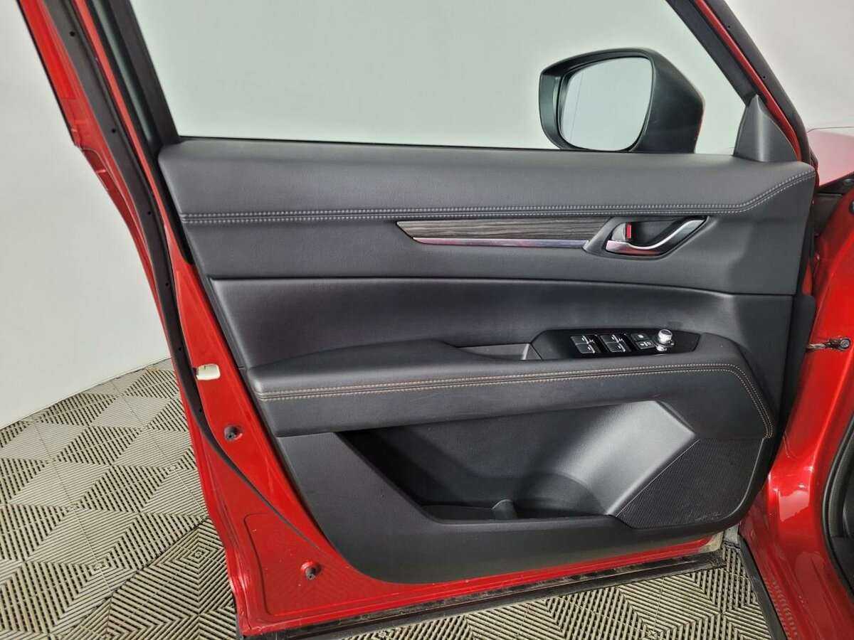 Mazda CX-5 2017 года с пробегом. Фото: #7