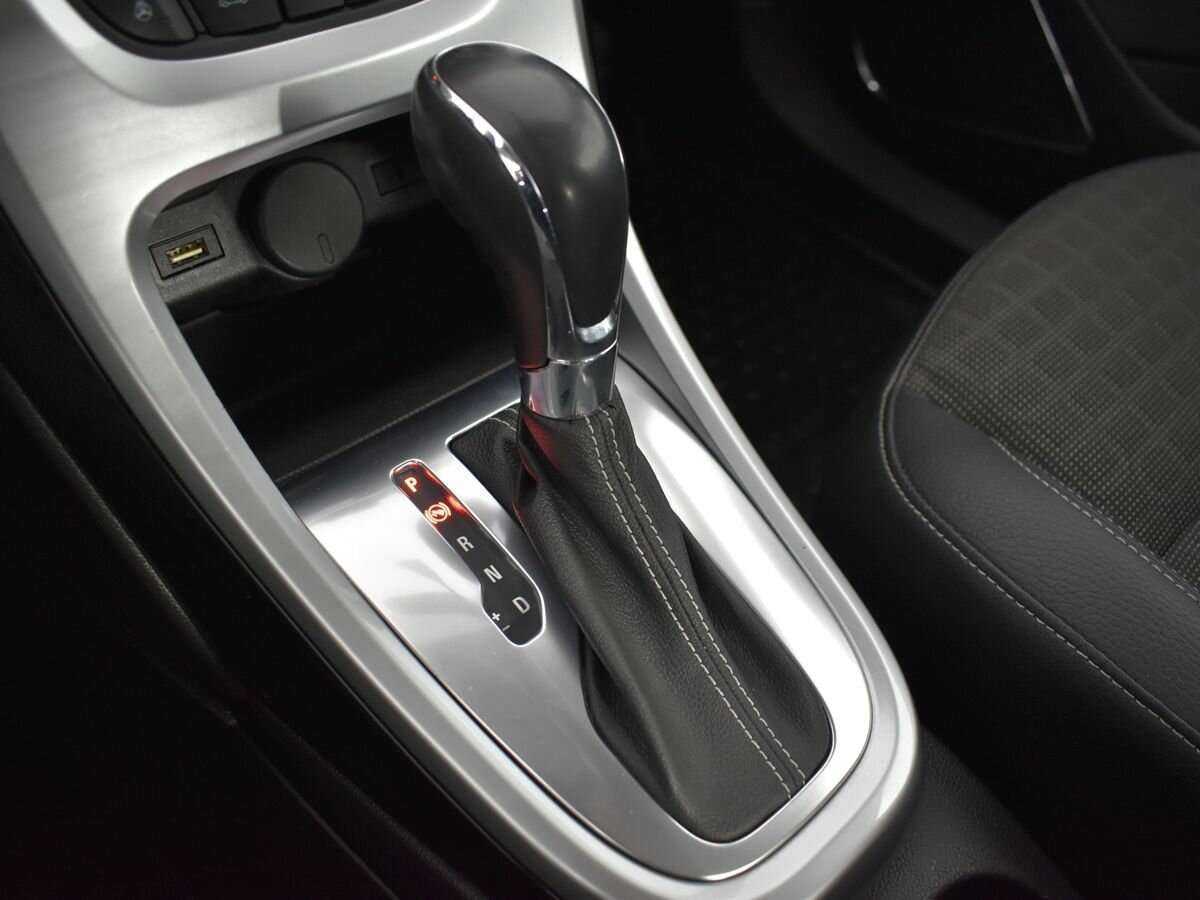 Opel Astra 2013 года с пробегом. Фото: #12