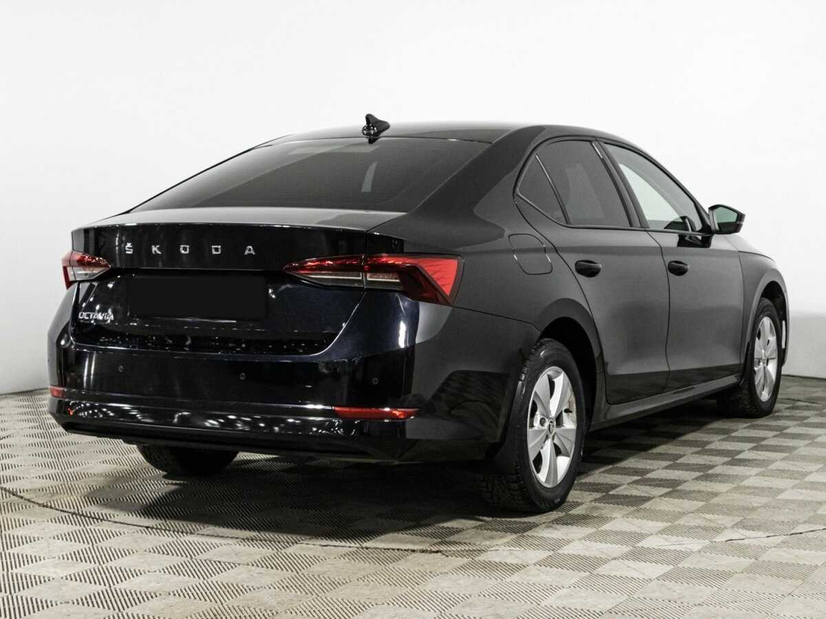 Skoda Octavia 2021 года с пробегом. Фото: #4