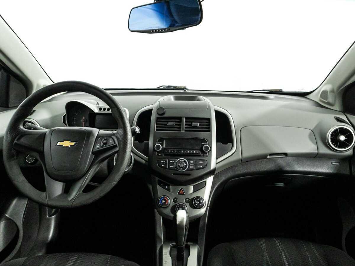Chevrolet Aveo 2015 года с пробегом. Фото: #12