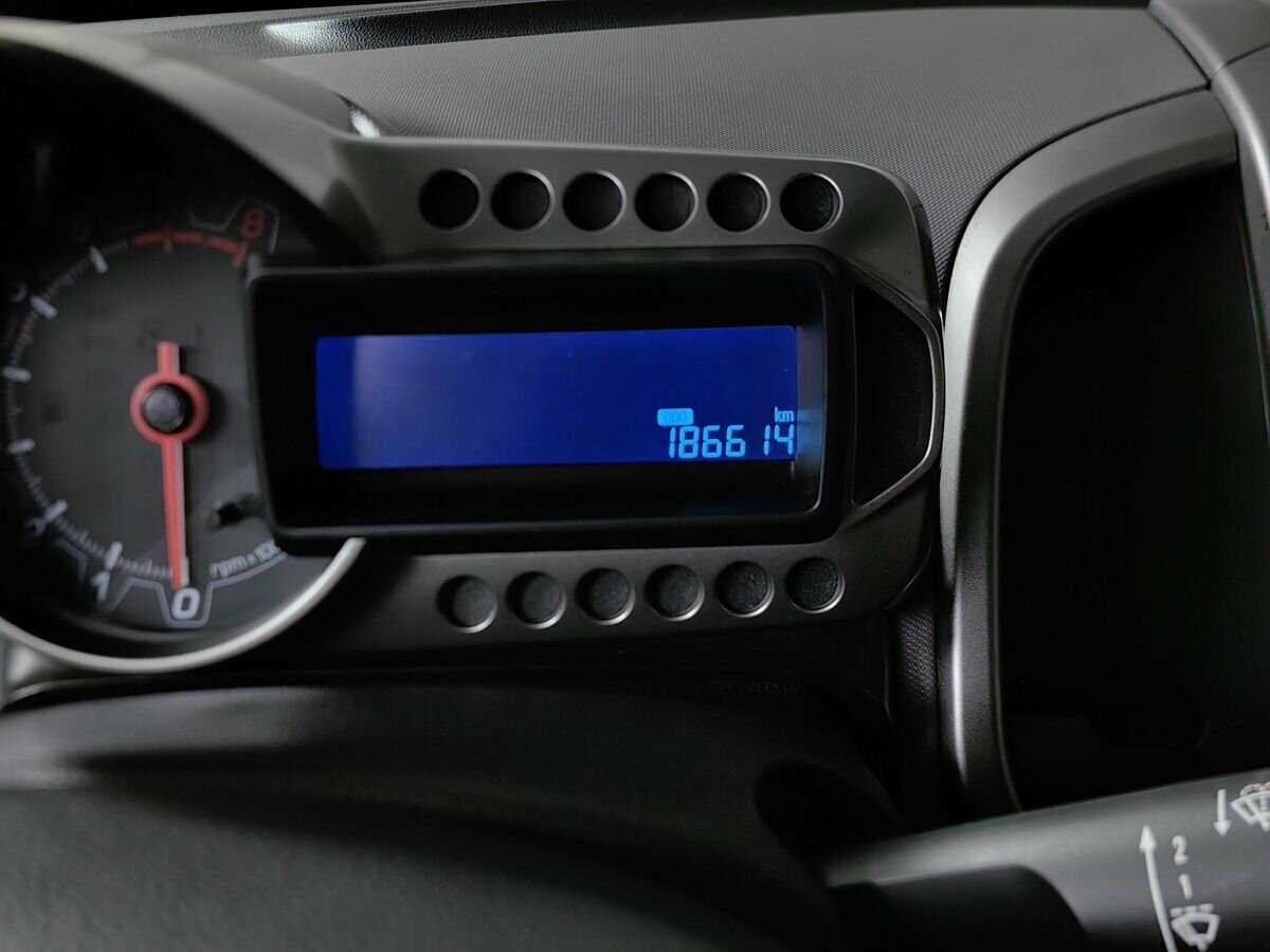 Chevrolet Aveo 2012 года с пробегом. Фото: #15