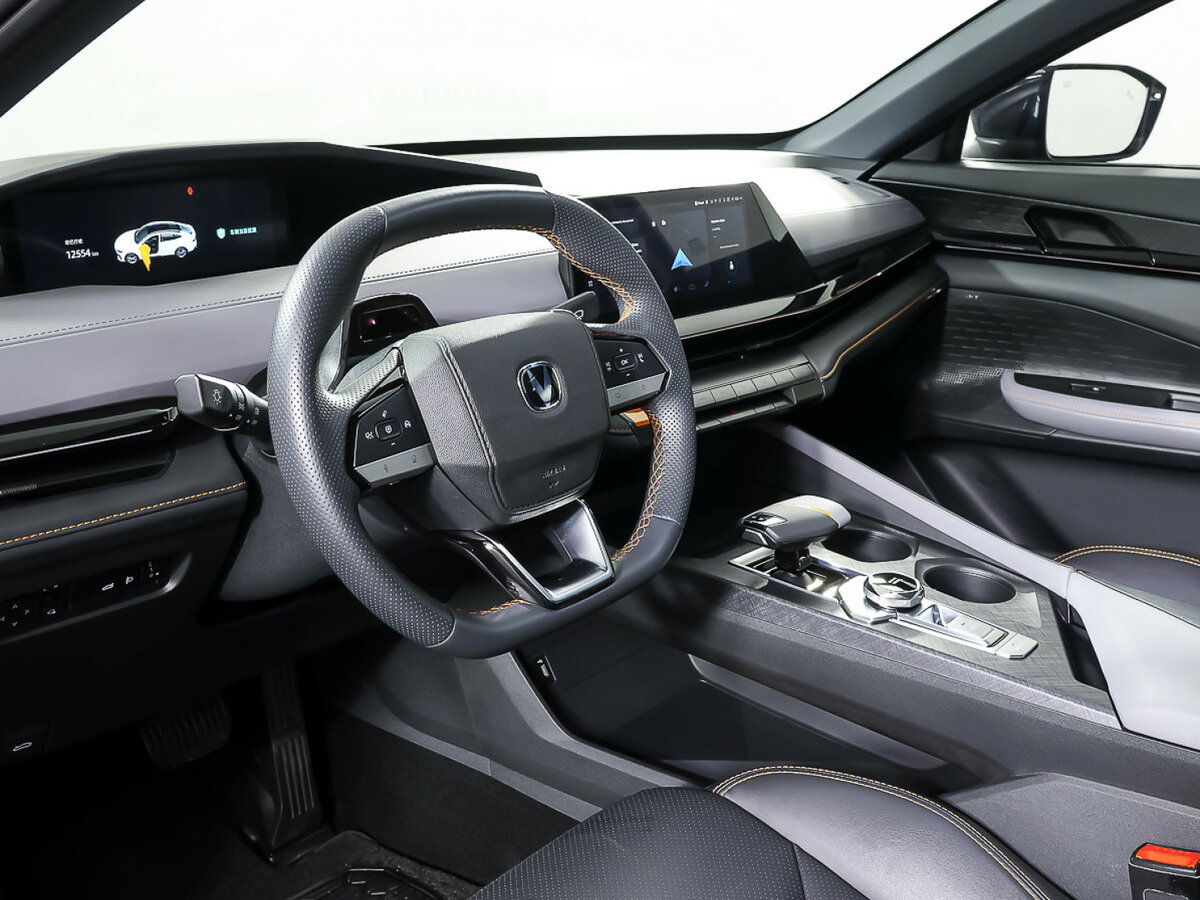 Changan UNI-V 2023 года с пробегом. Фото: #13