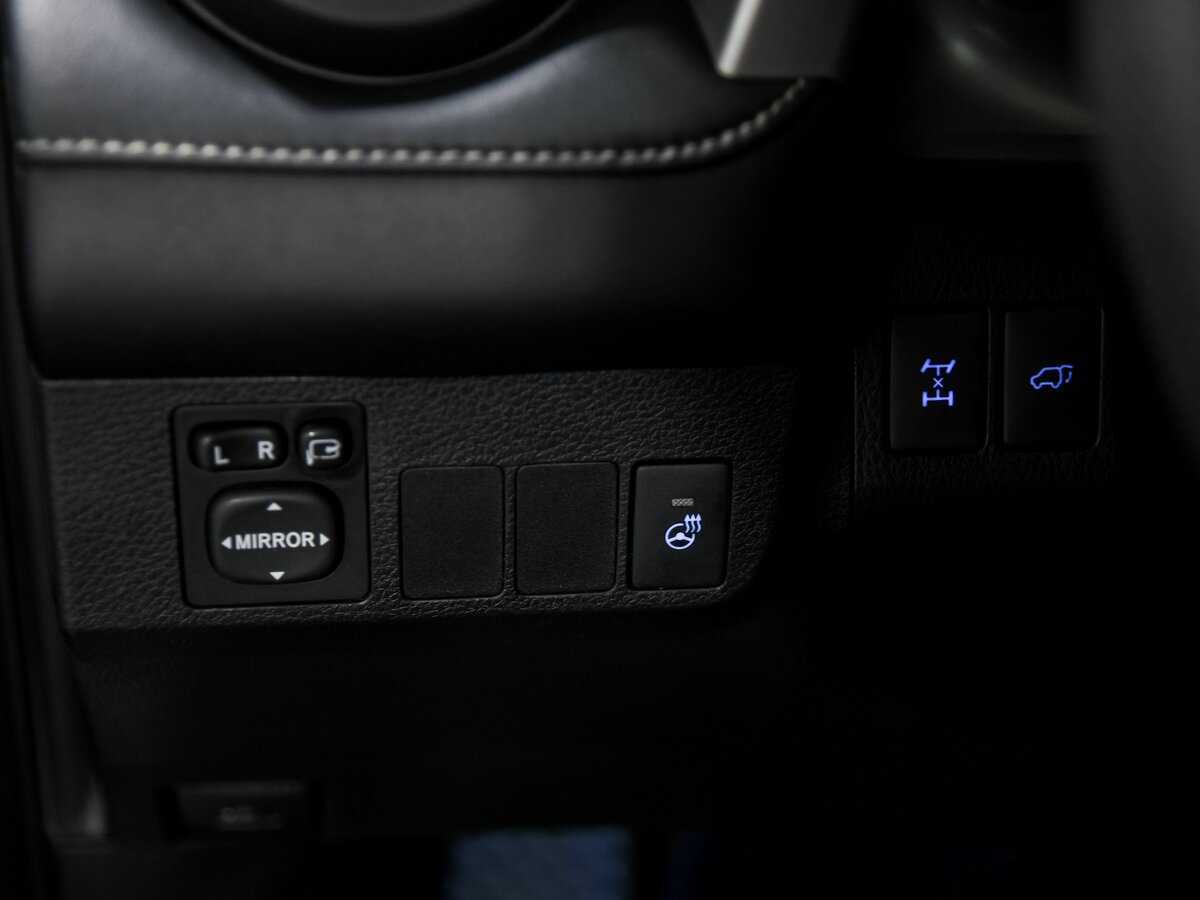 Toyota RAV4 2017 года с пробегом. Фото: #14