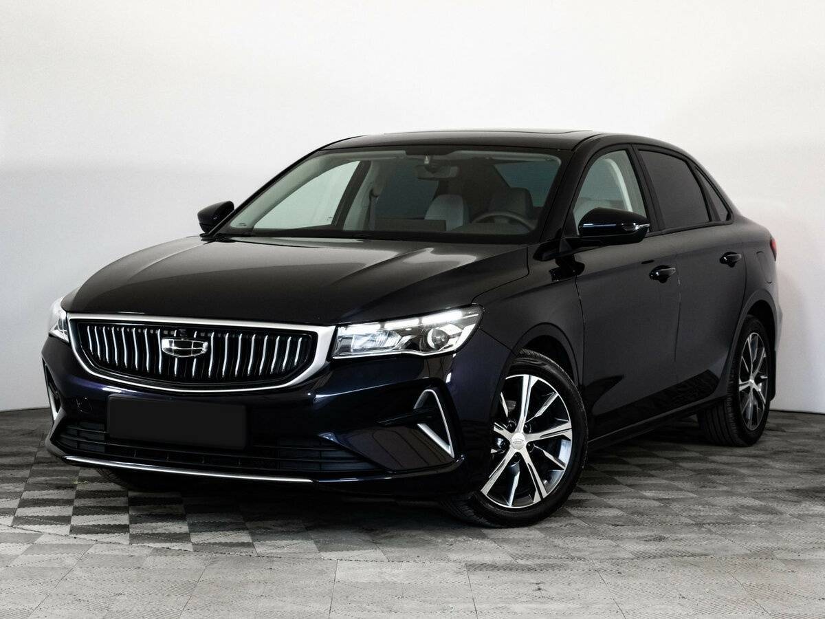 Geely Emgrand 2023 года с пробегом. Посмотреть фото