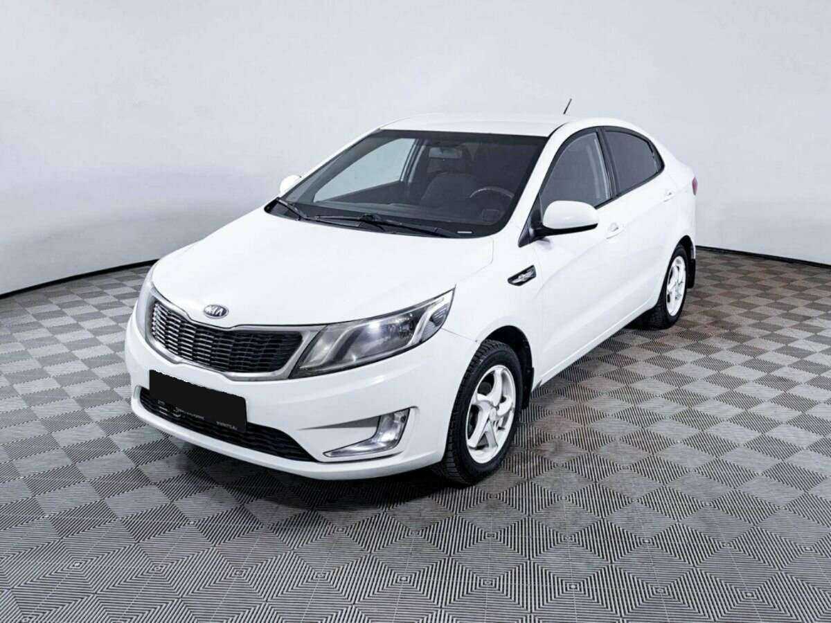 Kia Rio 2012 года с пробегом. Посмотреть фото