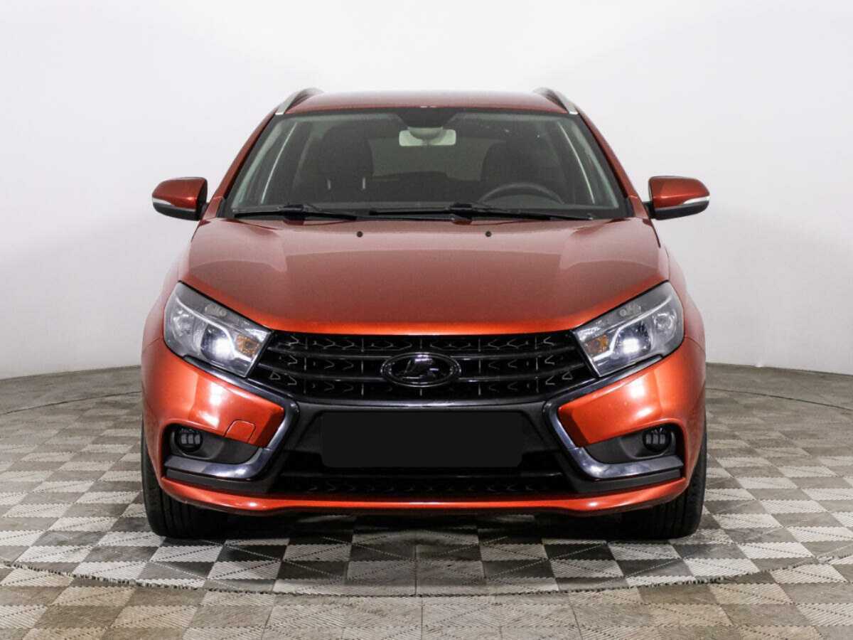 Lada (ВАЗ) Vesta 2018 года с пробегом. Фото: #1