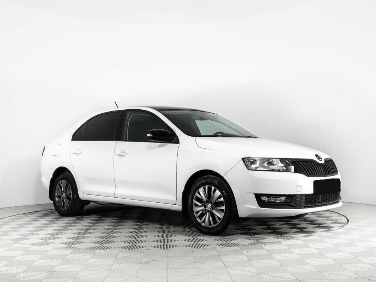 Skoda Rapid 2018 года с пробегом. Фото: #2