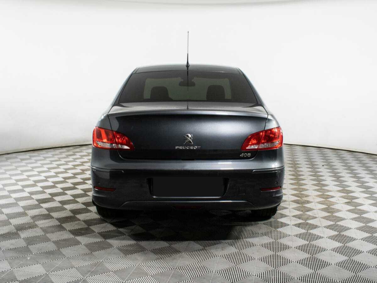 Peugeot 408 2018 года с пробегом. Фото: #3