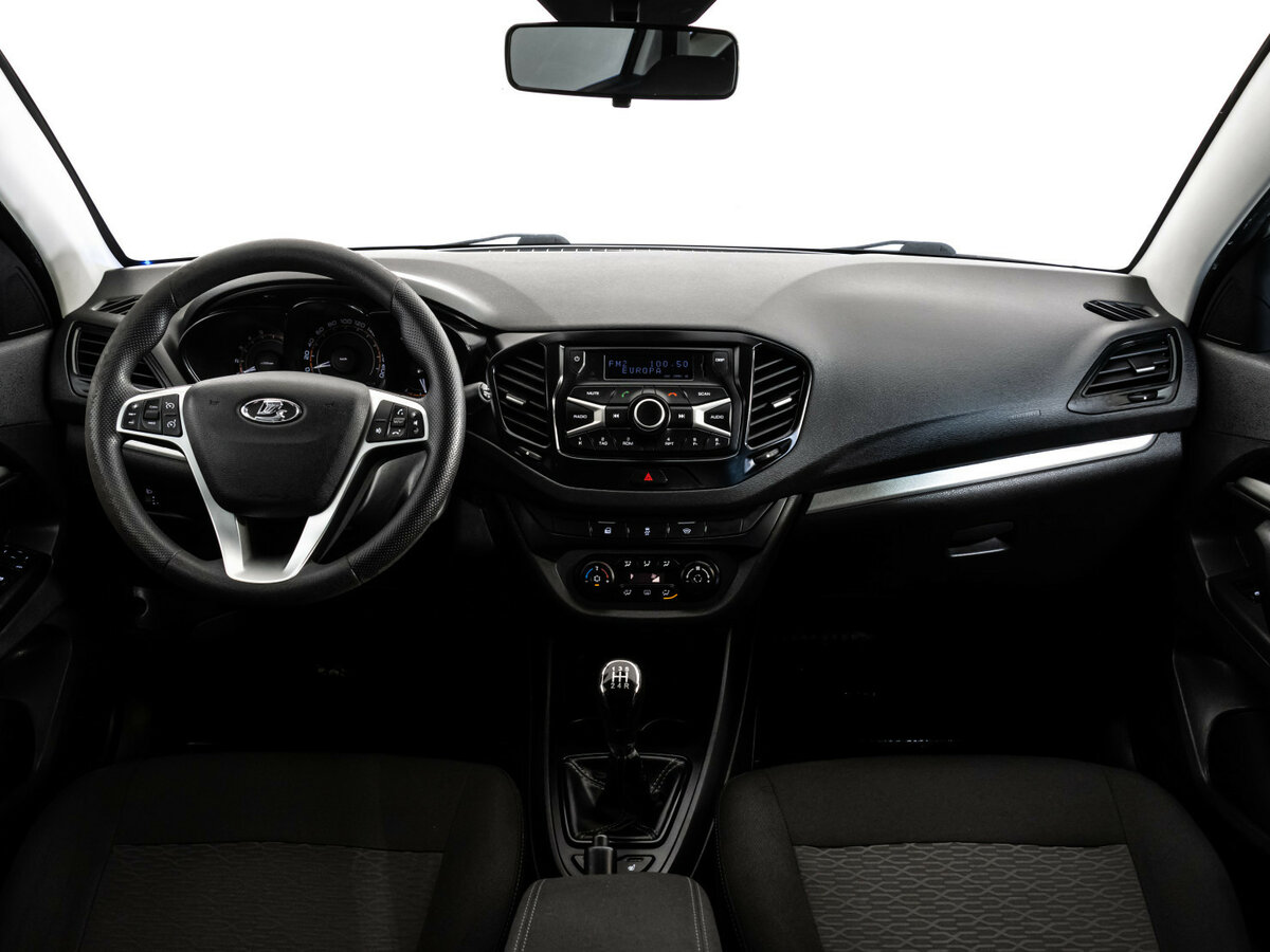 Lada (ВАЗ) Vesta 2018 года с пробегом. Фото: #7