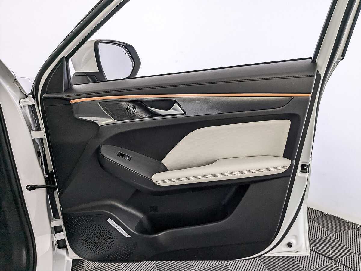 Haval Jolion 2022 года с пробегом. Фото: #22