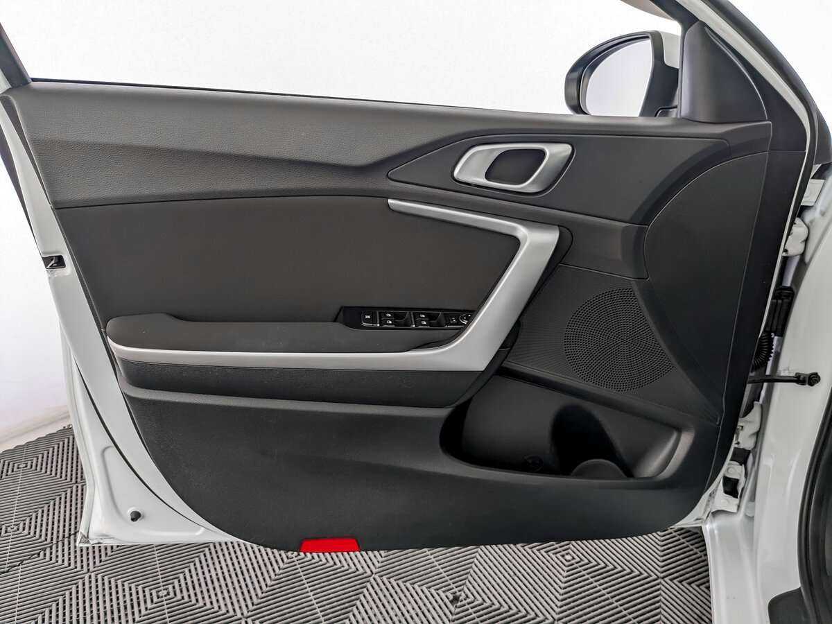 Kia Ceed 2018 года с пробегом. Фото: #14