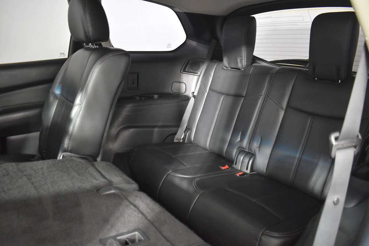 Nissan Pathfinder 2015 года с пробегом. Фото: #10