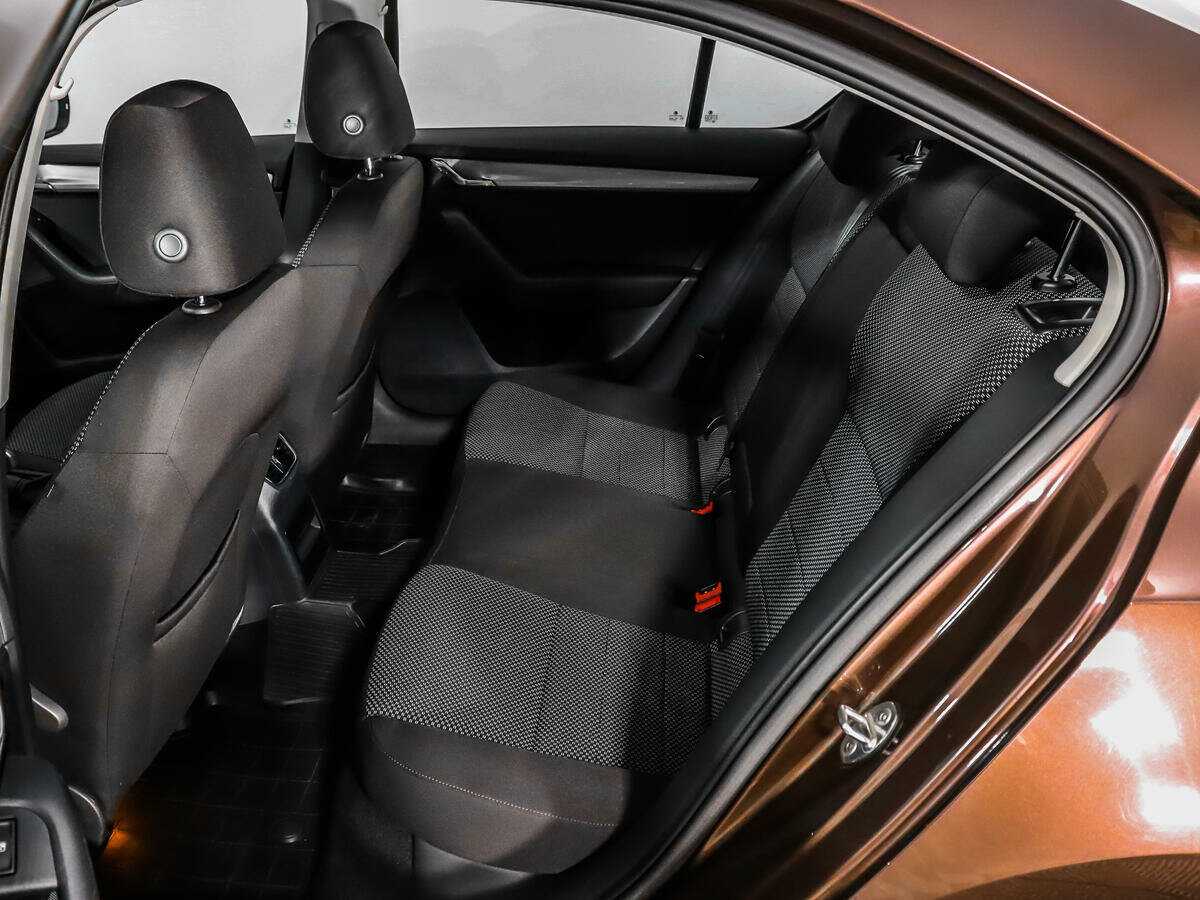 Skoda Octavia 2016 года с пробегом. Фото: #9