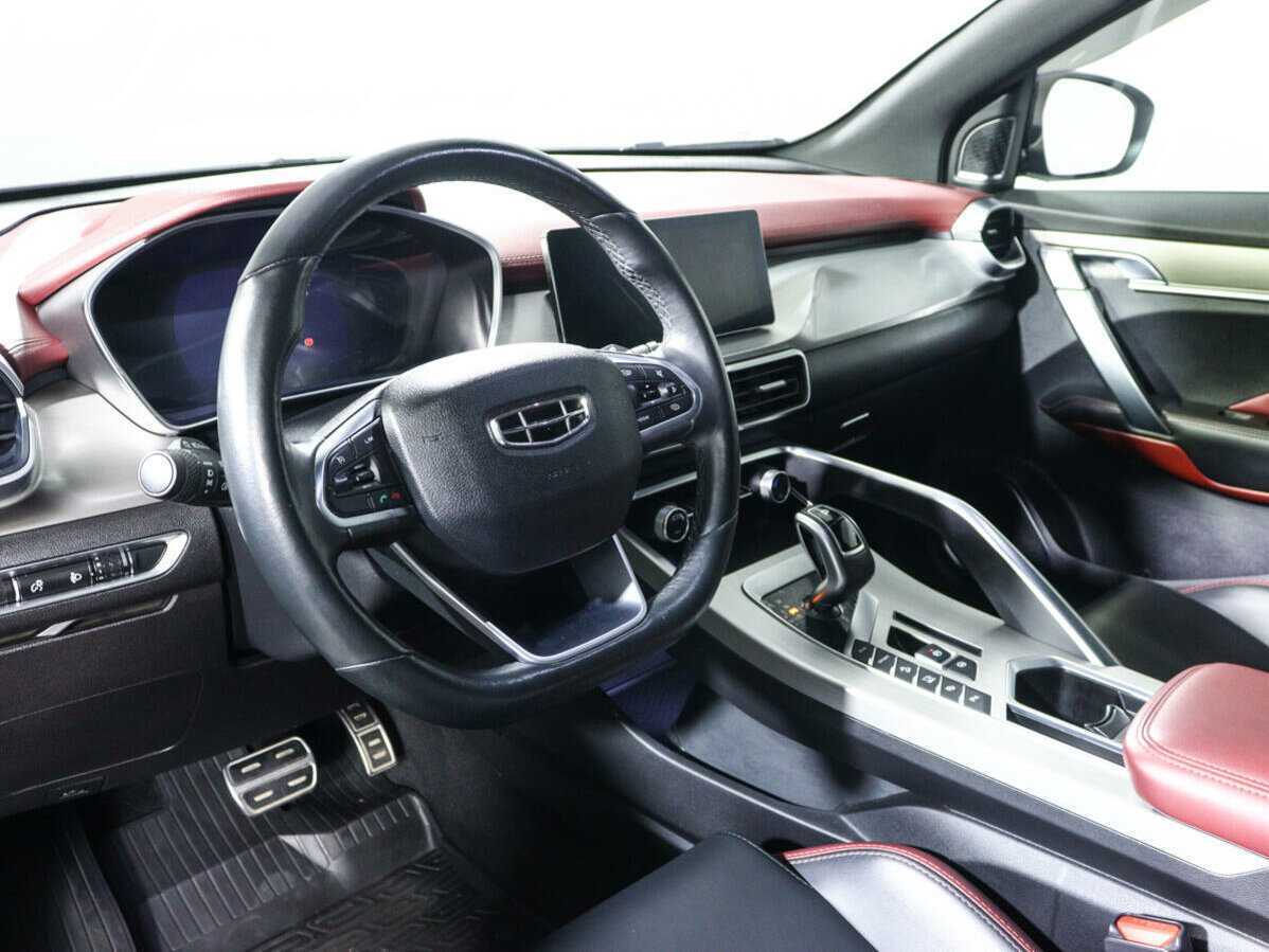 Geely Coolray 2021 года с пробегом. Фото: #11