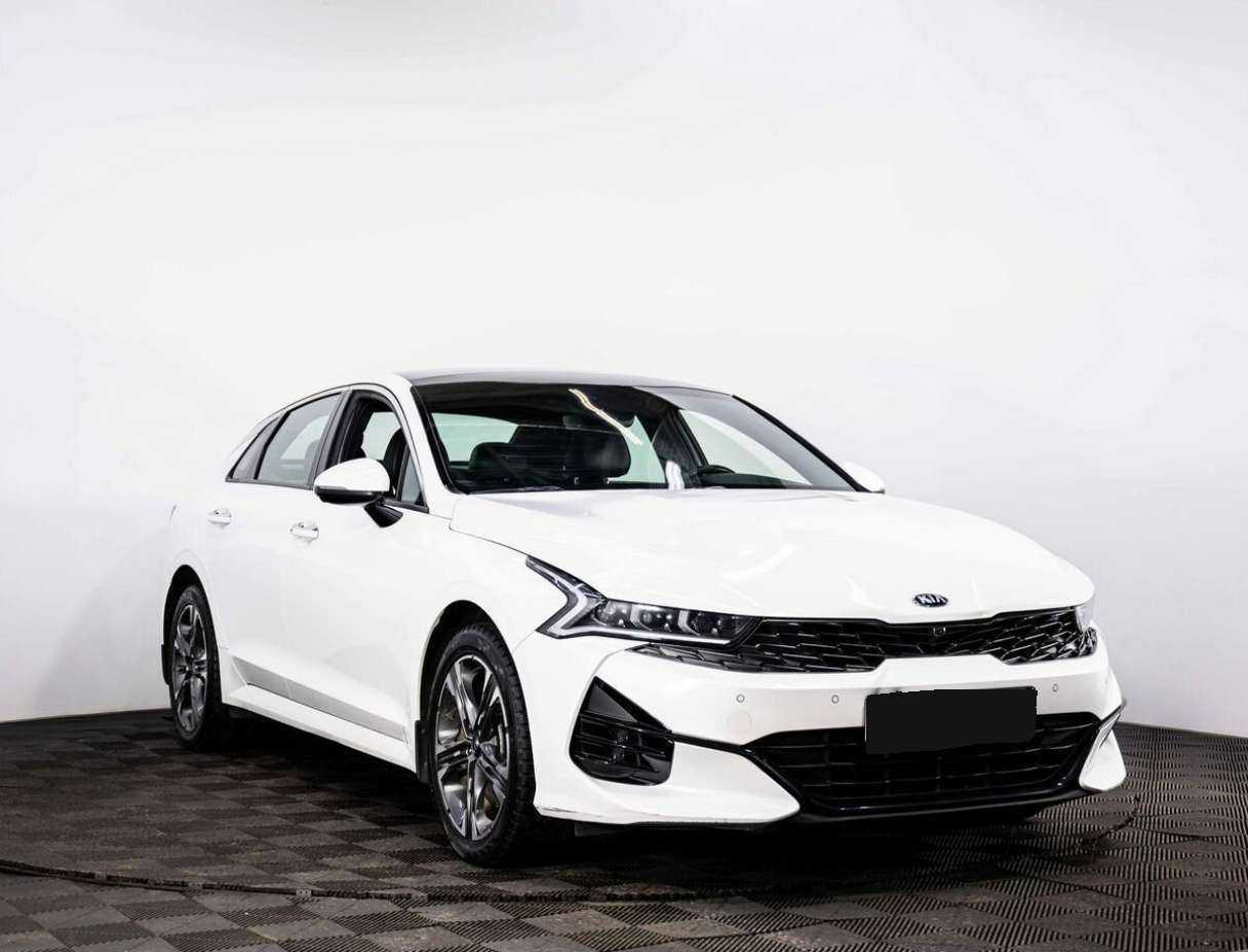 Kia K5 2021 года с пробегом. Фото: #2