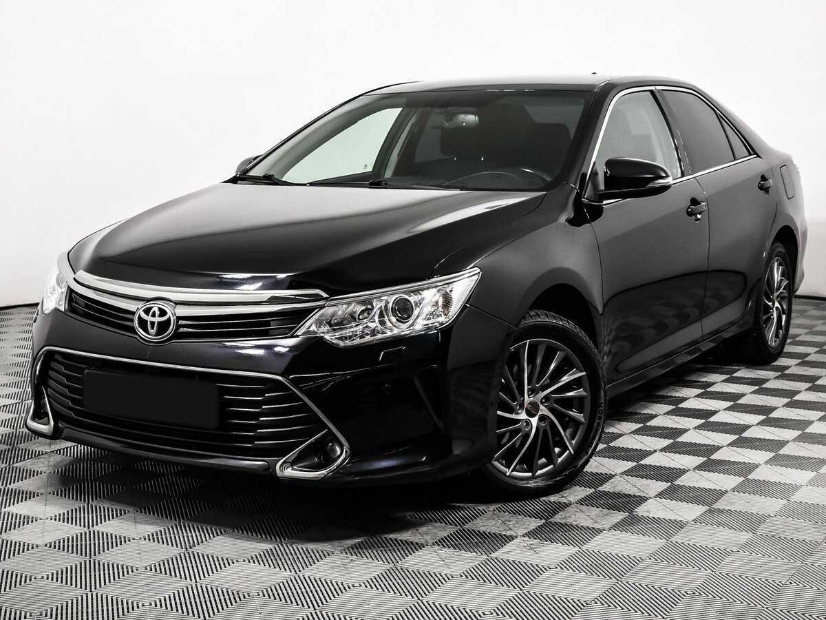 Toyota Camry 2018 года с пробегом. Посмотреть фото