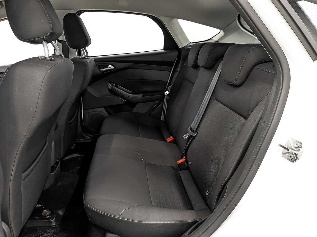 Ford Focus 2018 года с пробегом. Фото: #15