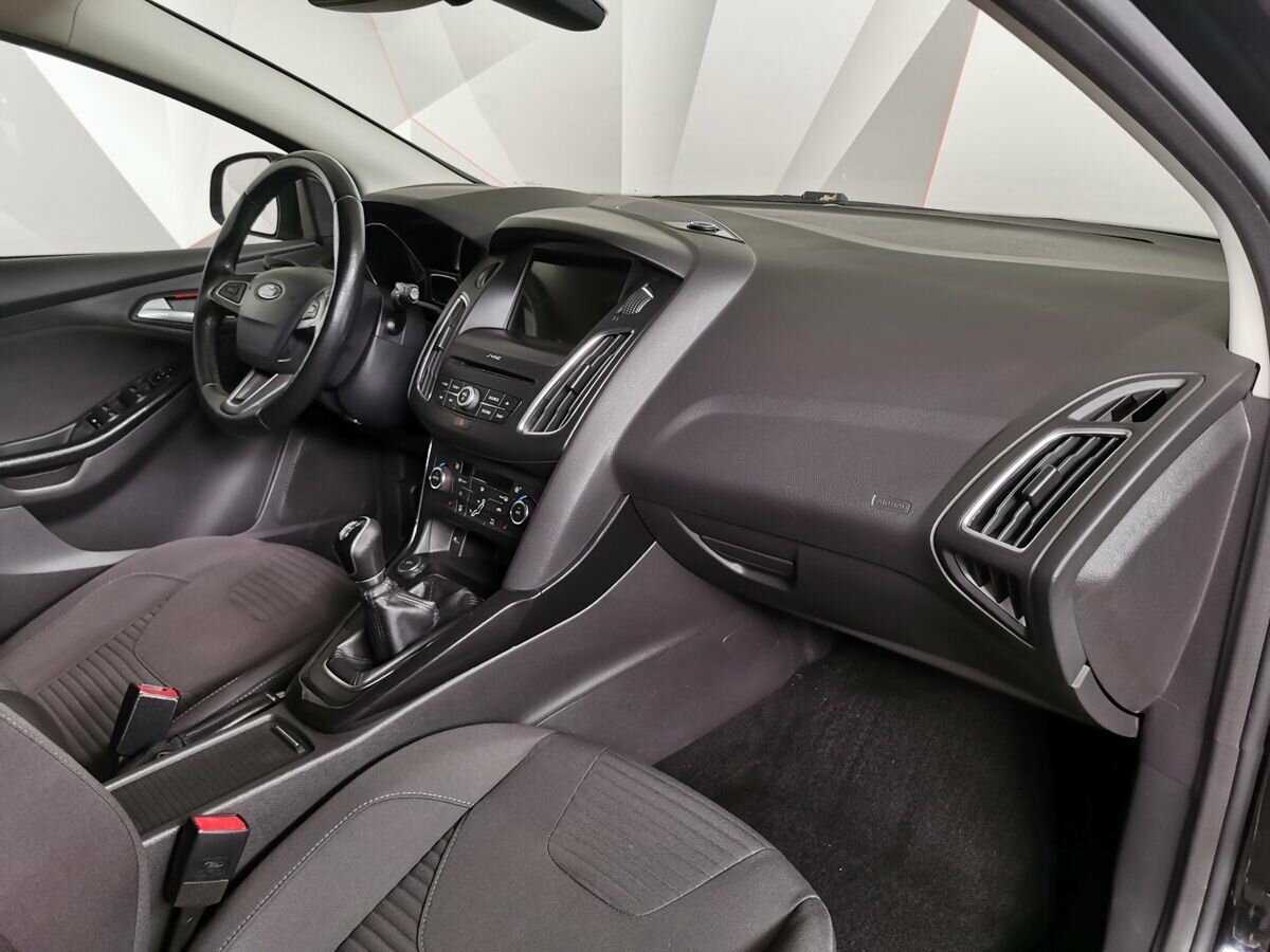 Ford Focus 2018 года с пробегом. Фото: #8