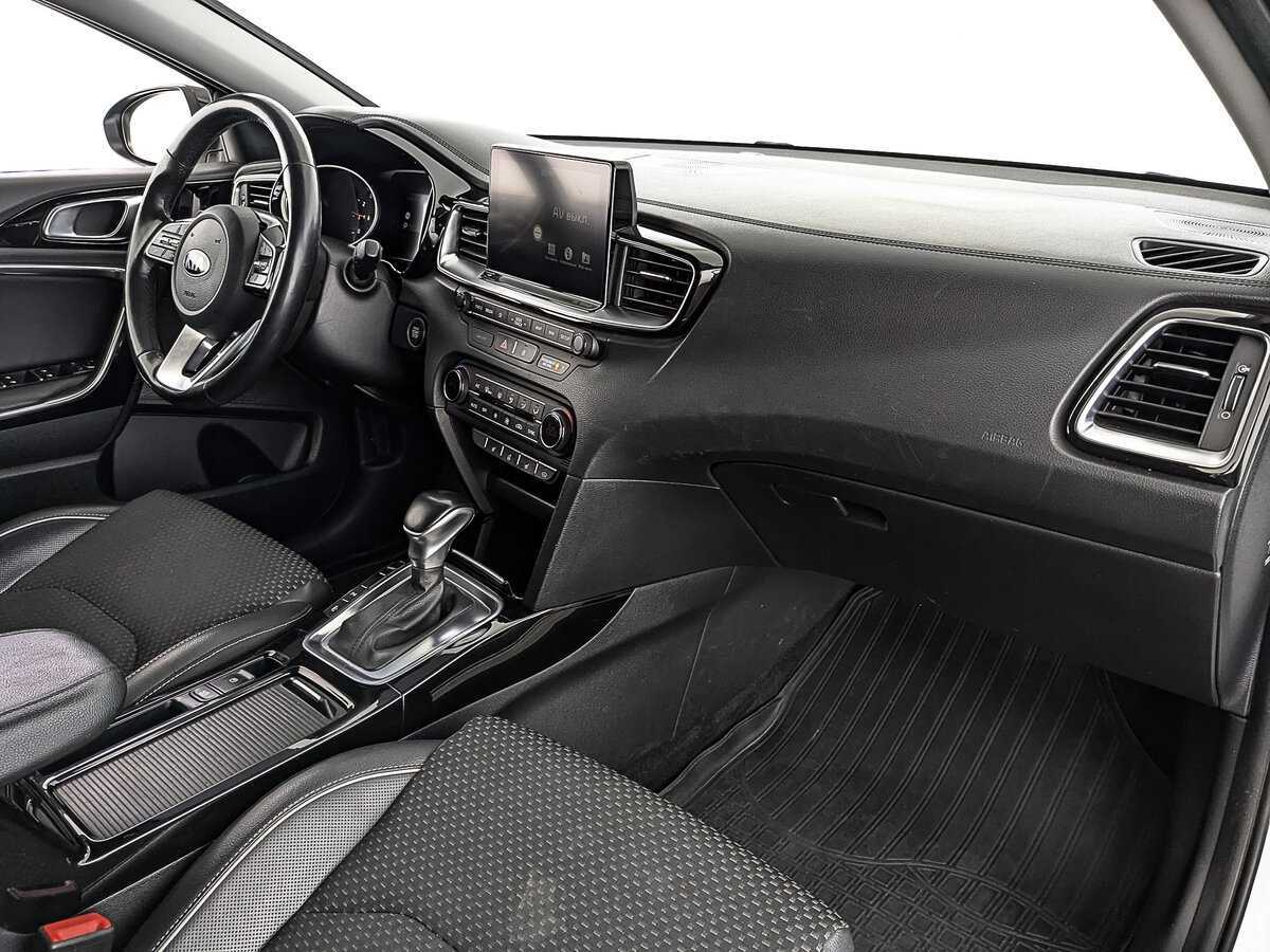 Kia Ceed 2019 года с пробегом. Фото: #12