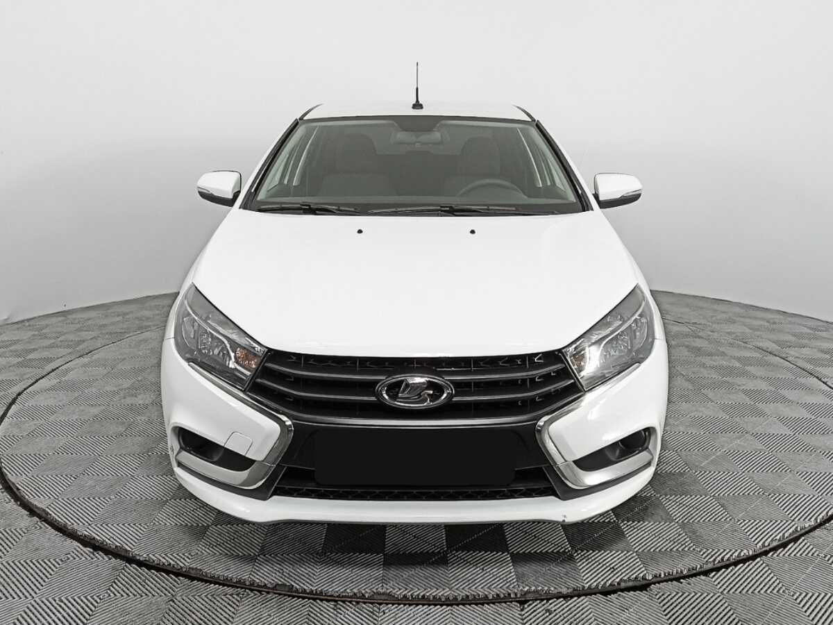 Lada (ВАЗ) Vesta 2021 года с пробегом. Фото: #1