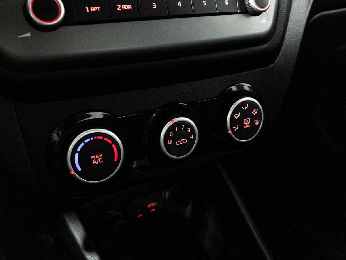 Kia Rio 2015 года с пробегом. Фото: #14