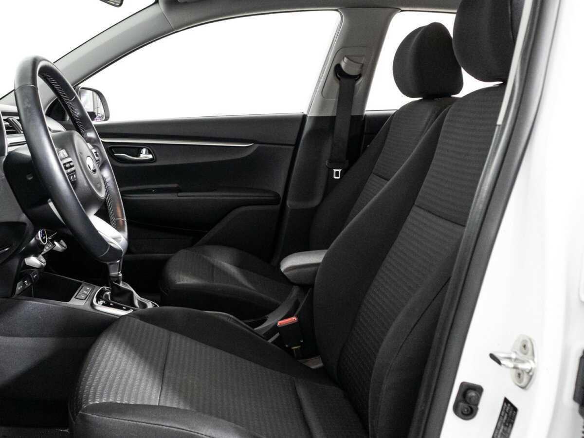 Kia Rio 2021 года с пробегом. Фото: #15
