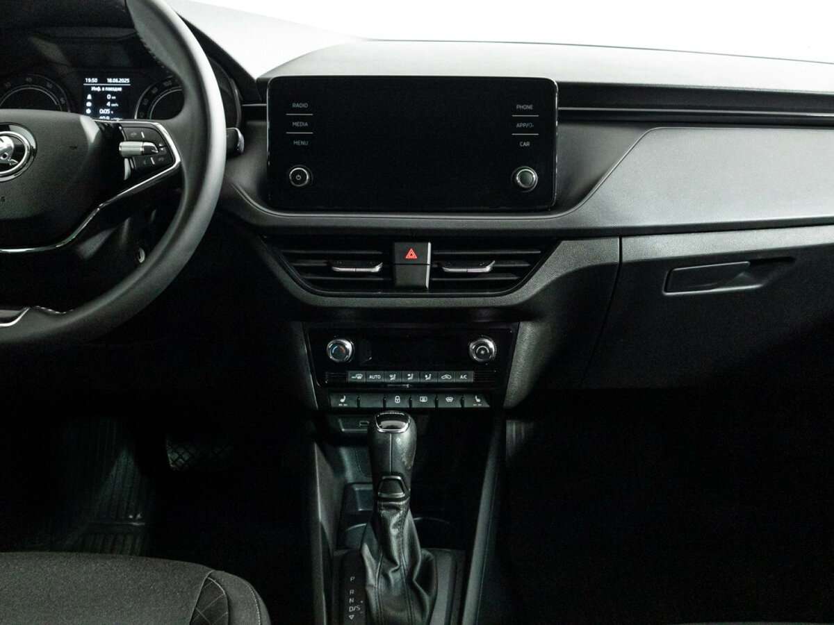Skoda Rapid 2021 года с пробегом. Фото: #13