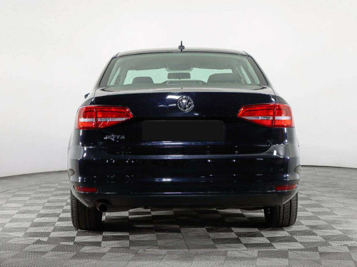 Volkswagen Jetta 2015 года с пробегом. Фото: #5