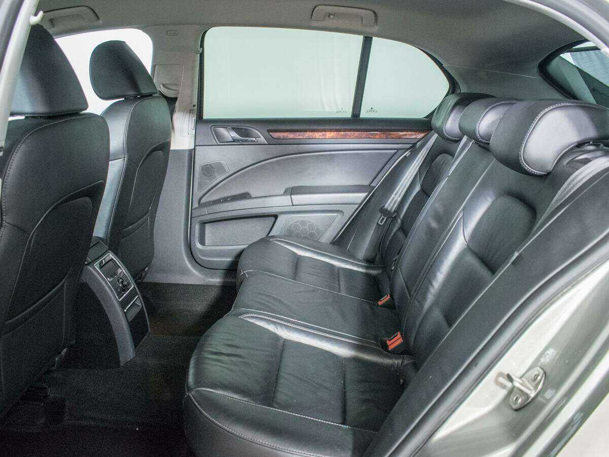 Skoda Superb 2013 года с пробегом. Фото: #9