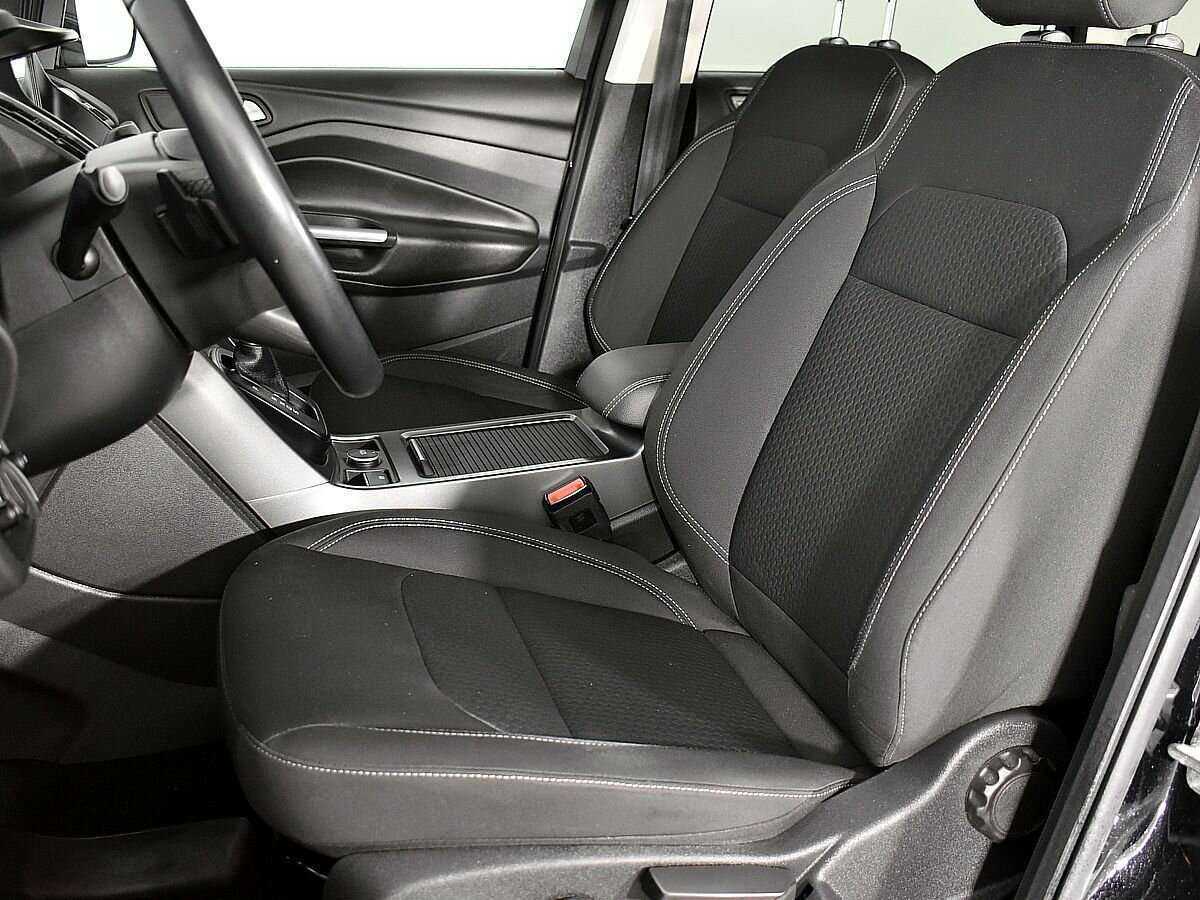 Ford Kuga 2018 года с пробегом. Фото: #9