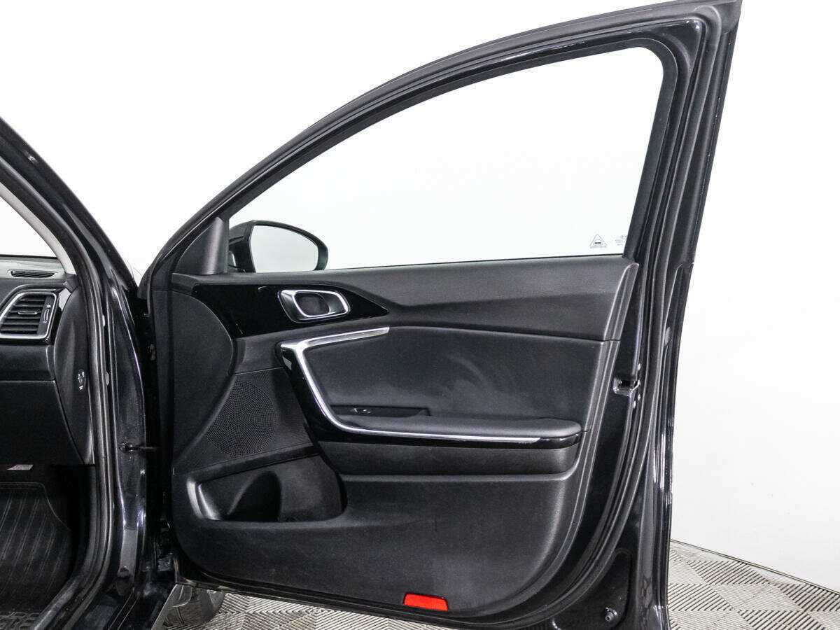 Kia Ceed 2019 года с пробегом. Фото: #24