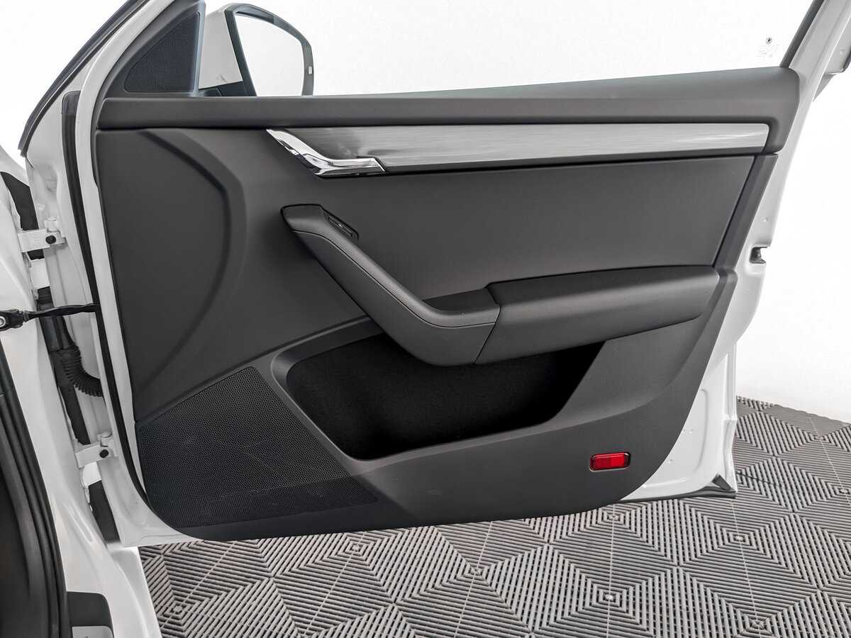 Skoda Octavia 2019 года с пробегом. Фото: #19