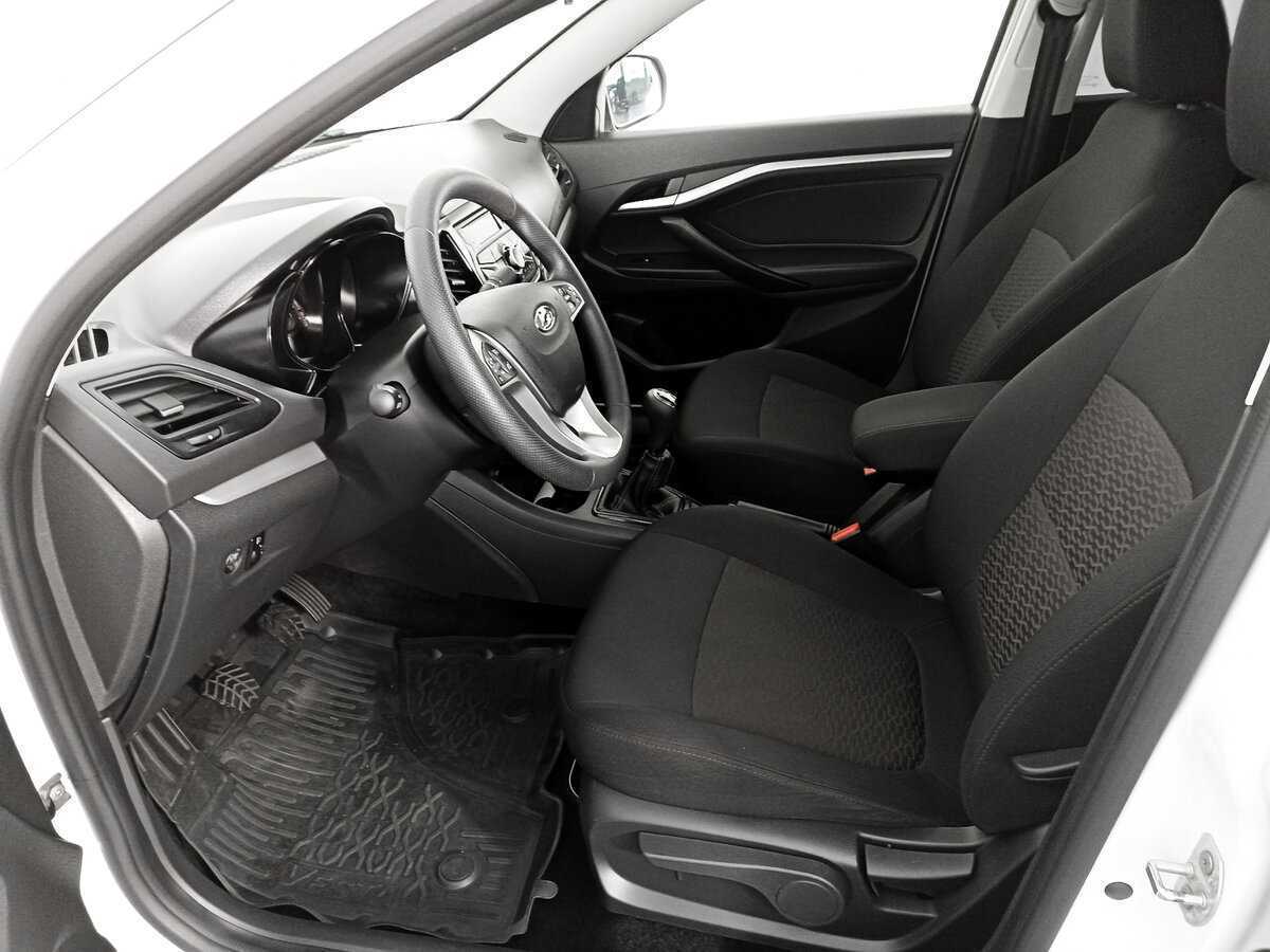 Lada (ВАЗ) Vesta 2021 года с пробегом. Фото: #11