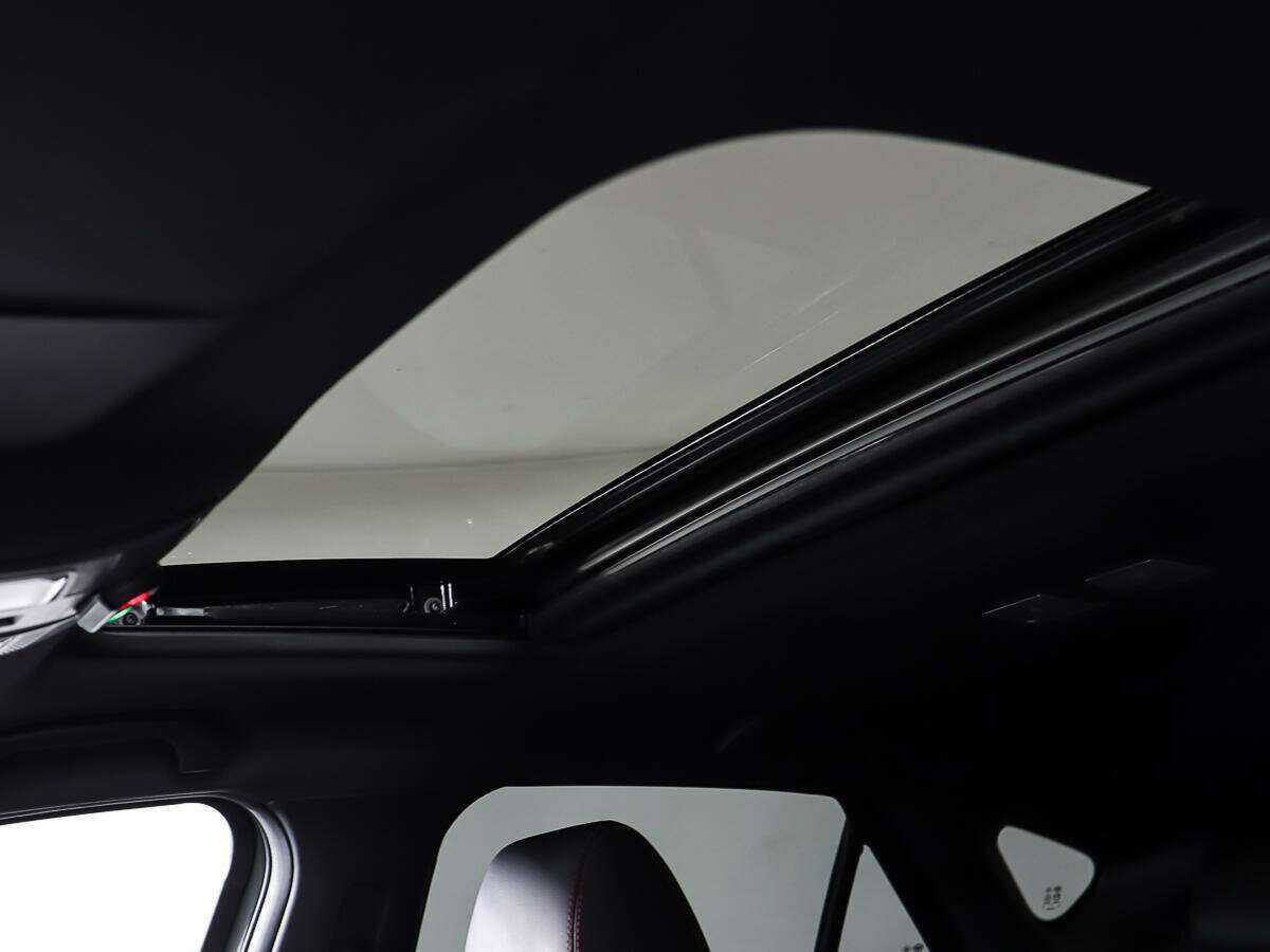 Mazda CX-4 2022 года с пробегом. Фото: #16