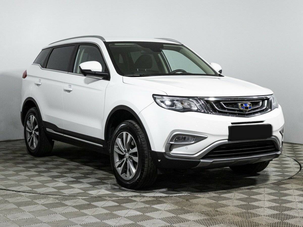 Geely Atlas 2020 года с пробегом. Посмотреть фото