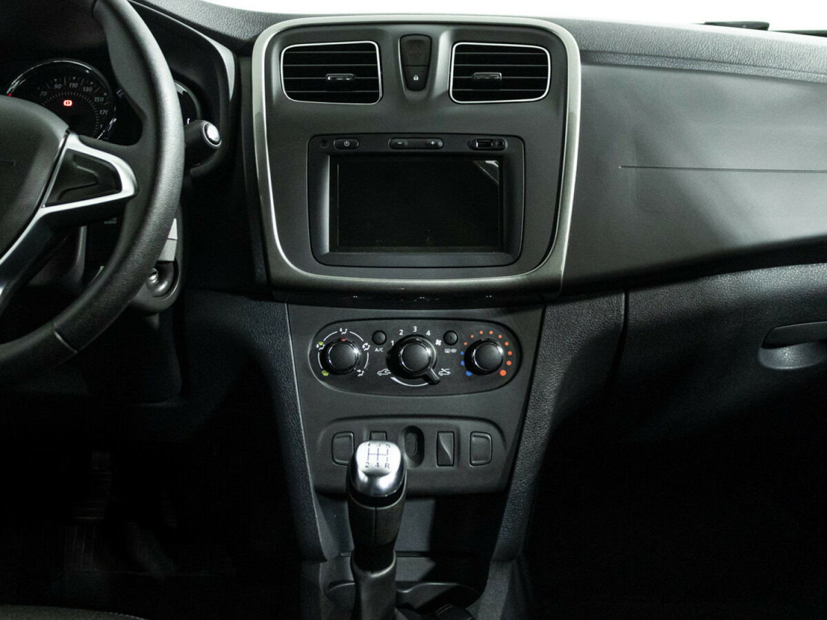 Renault Sandero 2022 года с пробегом. Фото: #13