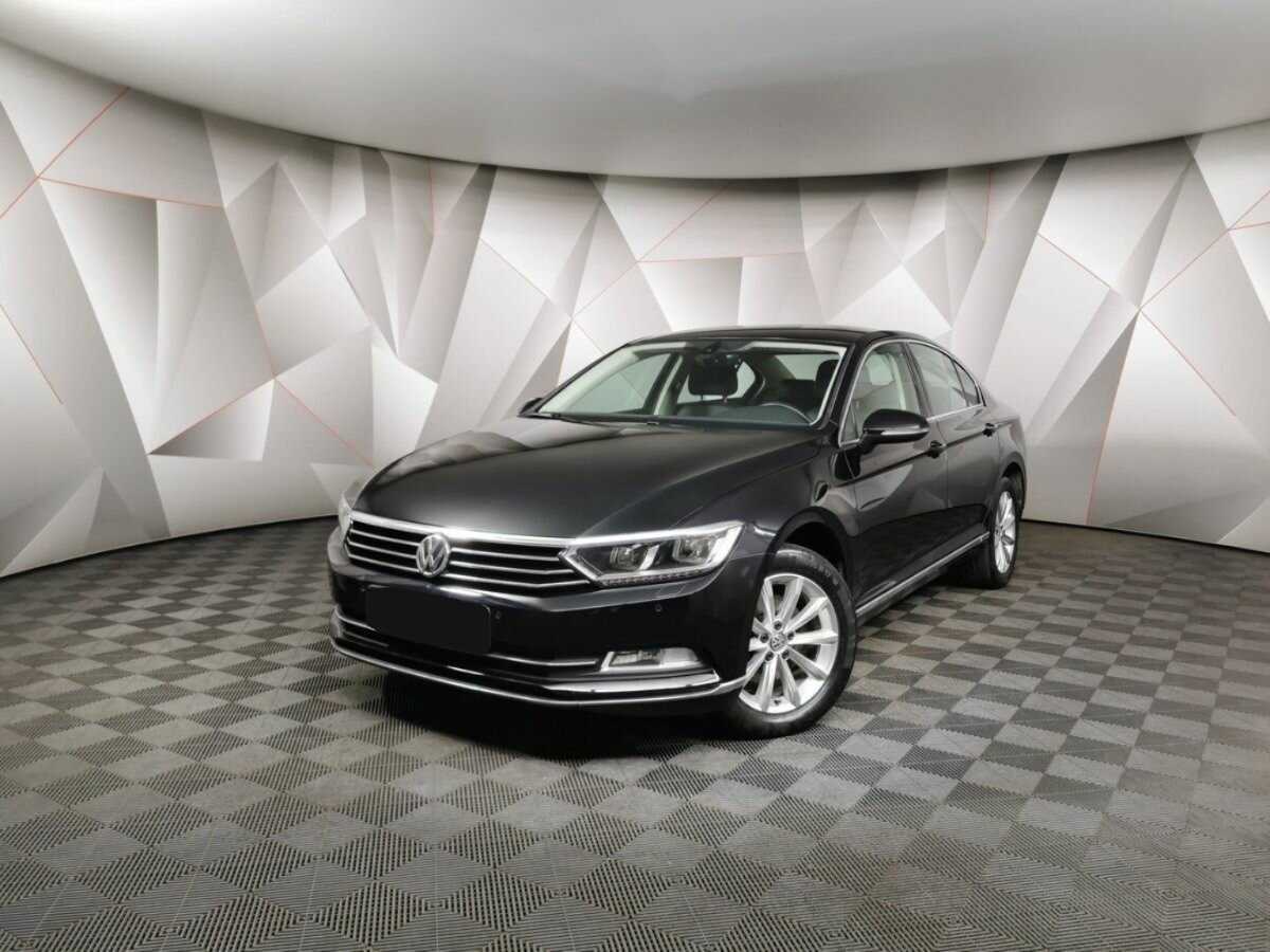 Volkswagen Passat 2019 года с пробегом. Посмотреть фото