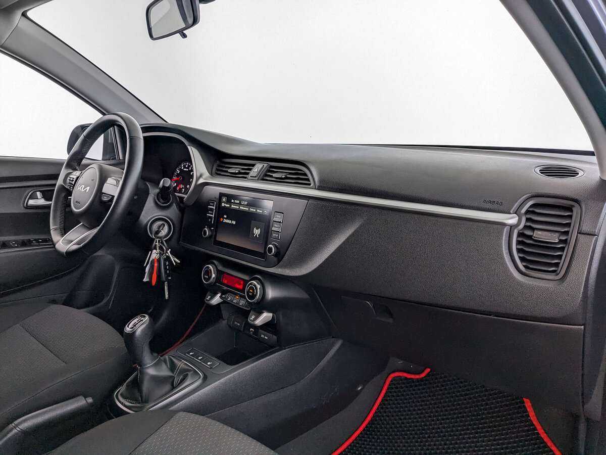 Kia Rio 2022 года с пробегом. Фото: #10