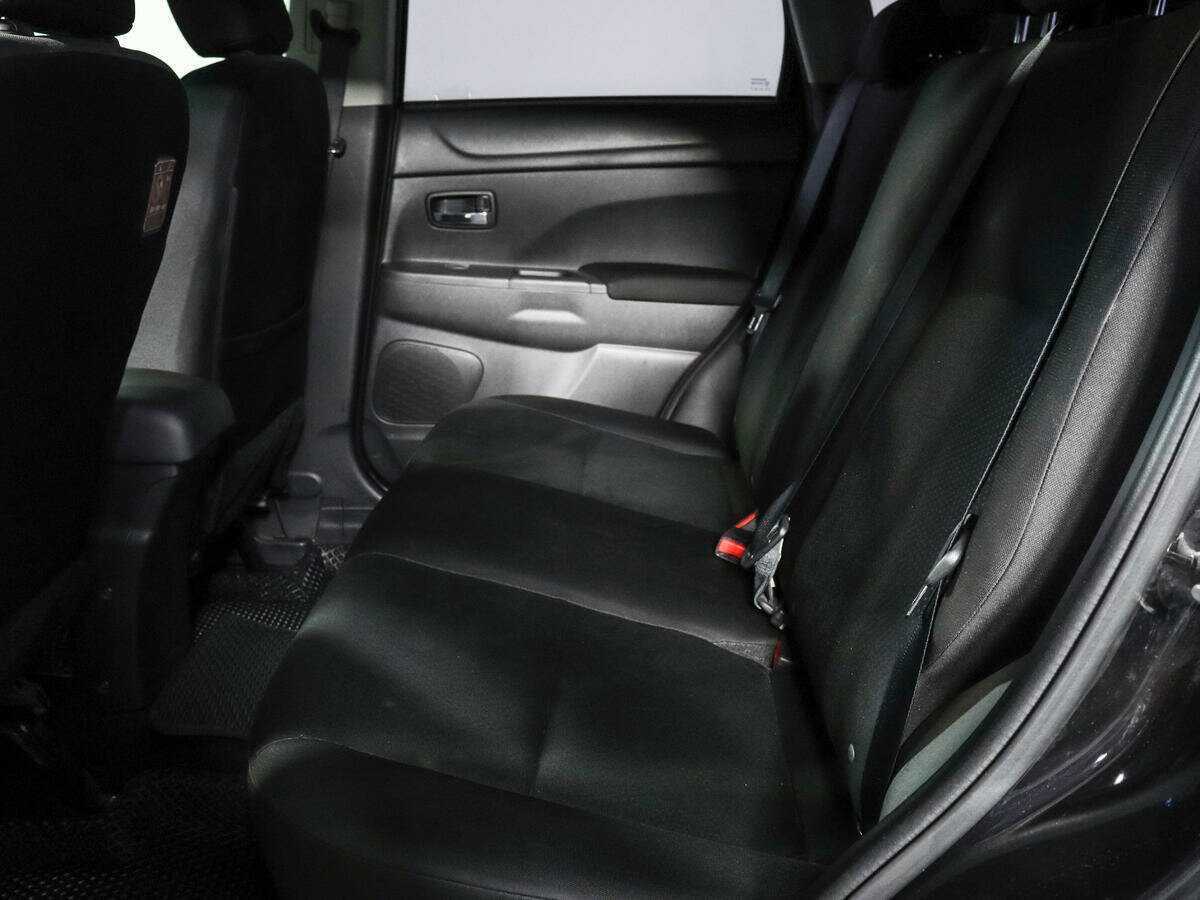 Mitsubishi ASX 2013 года с пробегом. Фото: #9