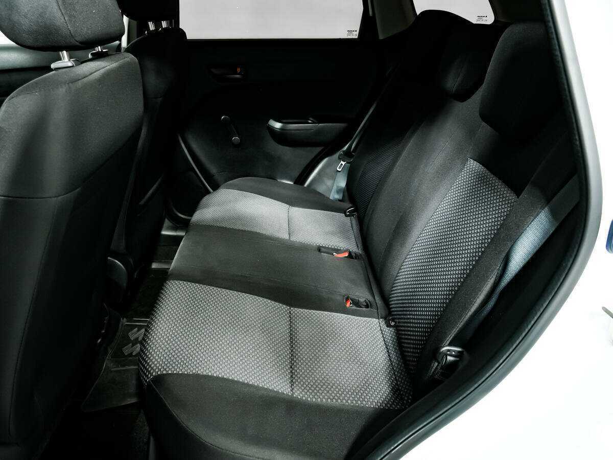 Suzuki Vitara 2018 года с пробегом. Фото: #11