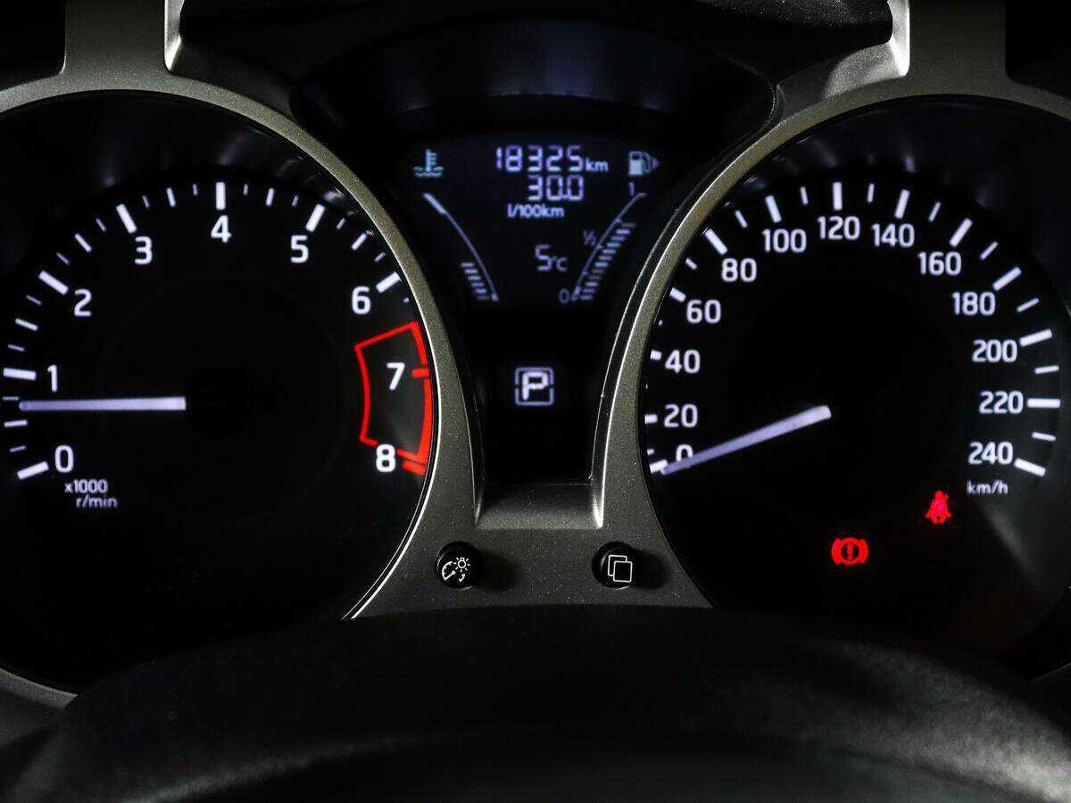 Nissan Juke 2018 года с пробегом. Фото: #9