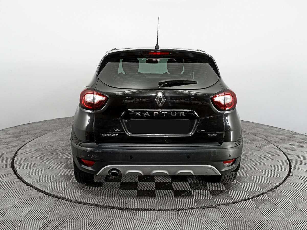 Renault Kaptur 2016 года с пробегом. Фото: #4